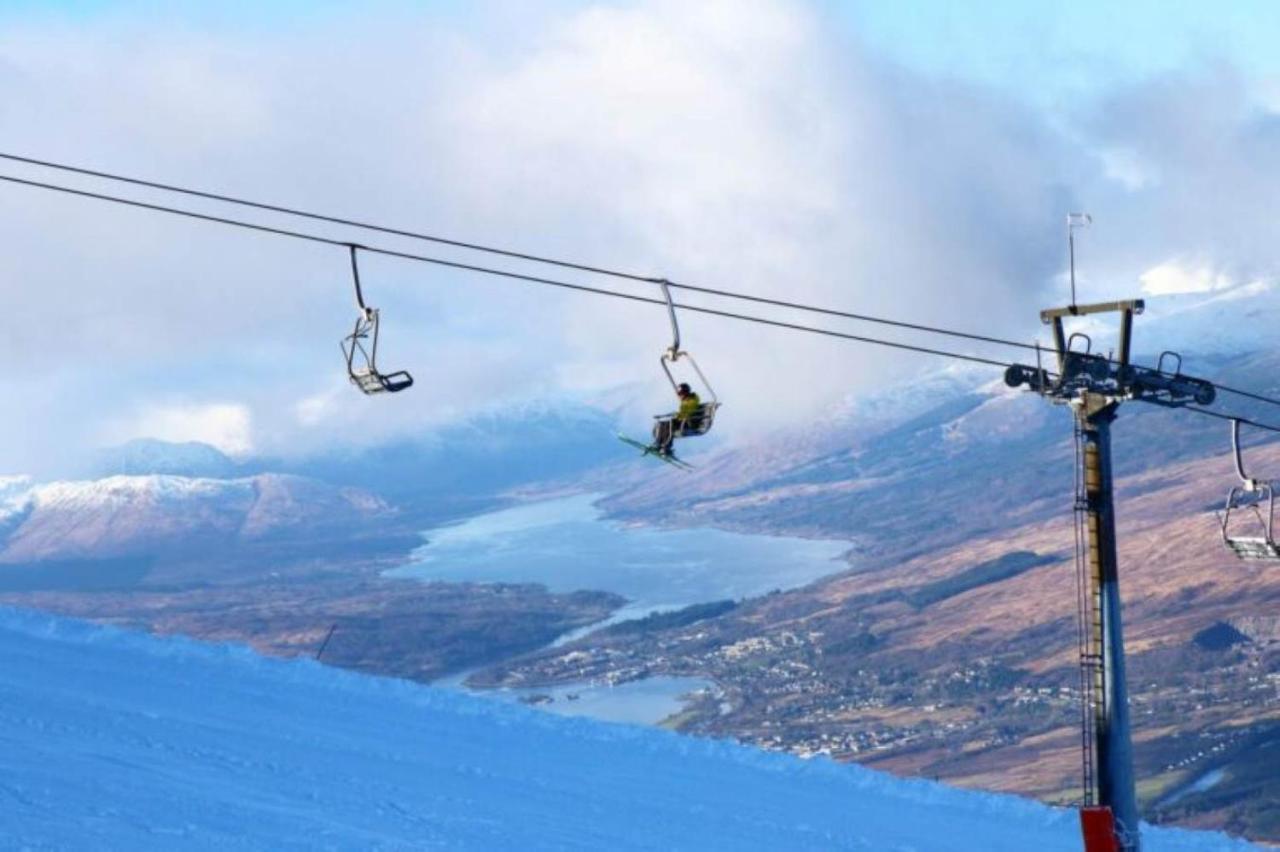 The Base Camp Hotel, Nevis Range Fort William Exteriér fotografie