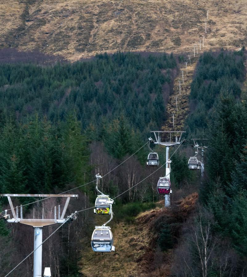 The Base Camp Hotel, Nevis Range Fort William Exteriér fotografie